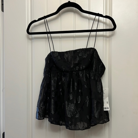 Urban Outfitters black flowy printed sleeveless top - Picture 1 of 8